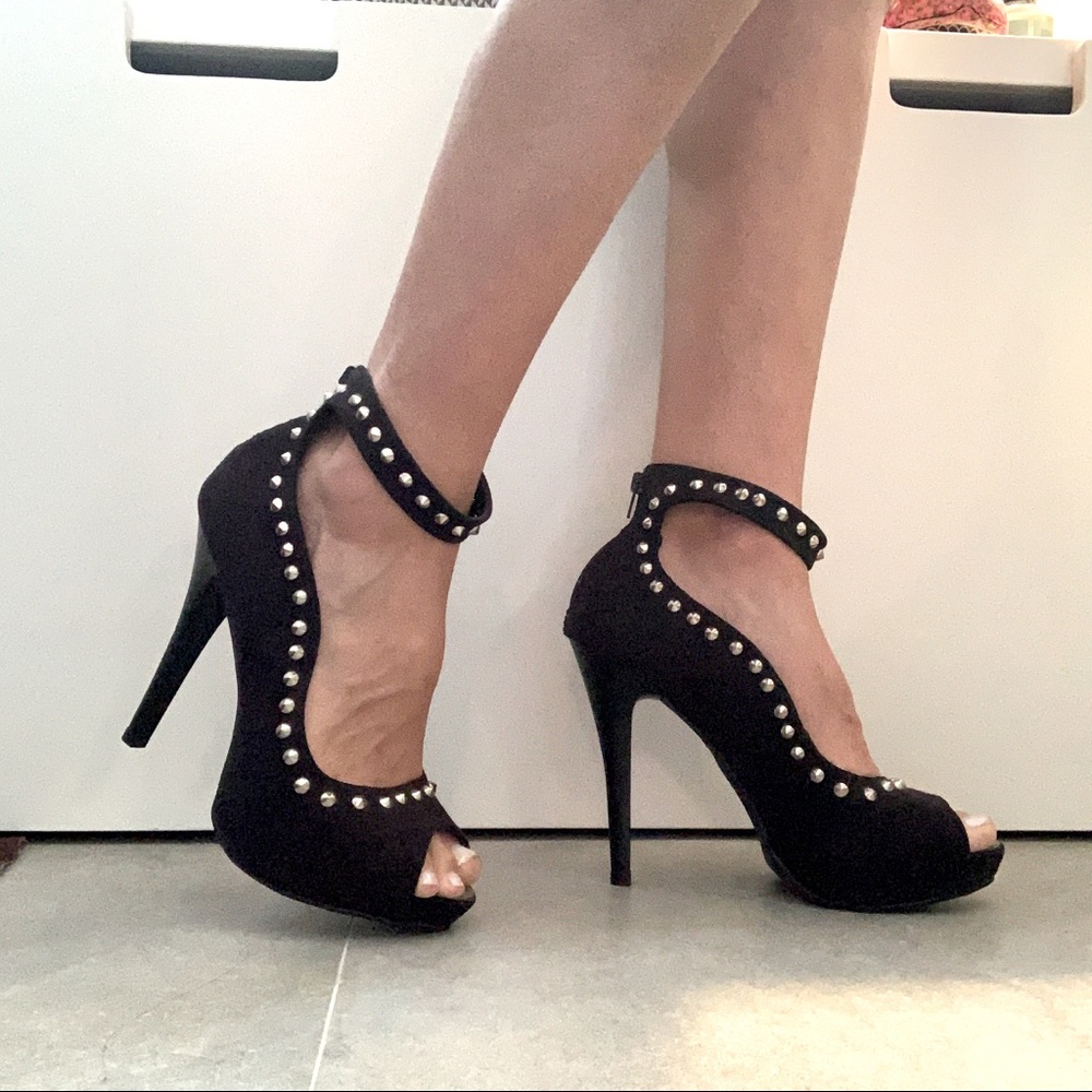 Spikes Black High Heels Open Toe Platform w/ Strap
